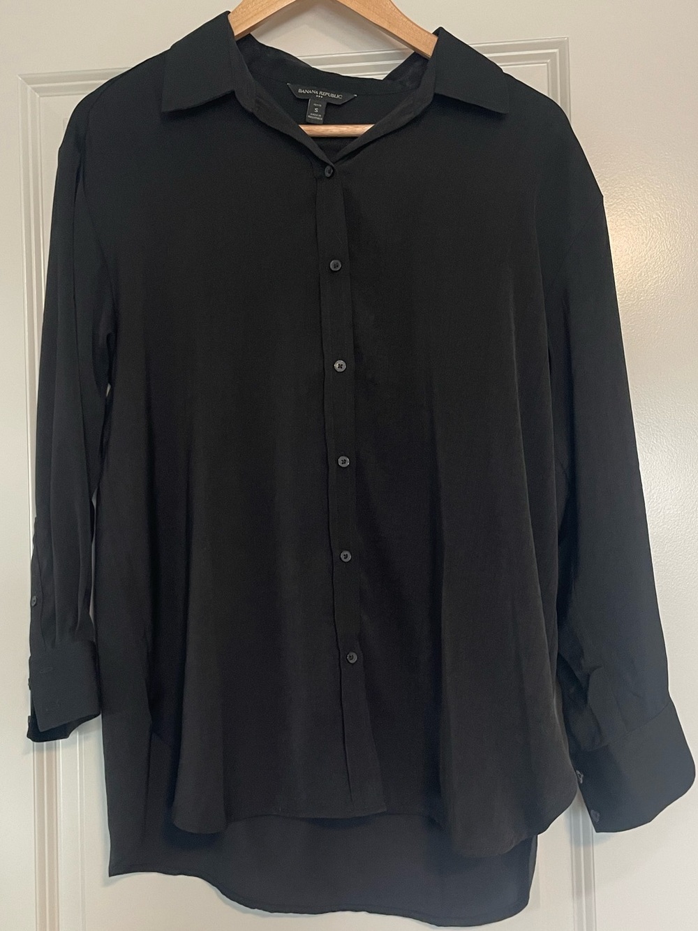 Banana Republic Black Collarless Button-Front Top